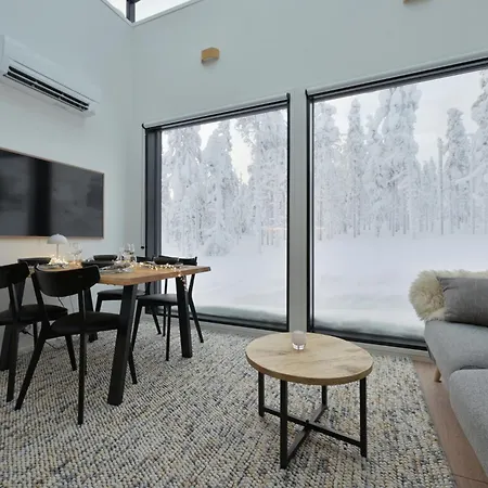 Skyview Igloo * Levi