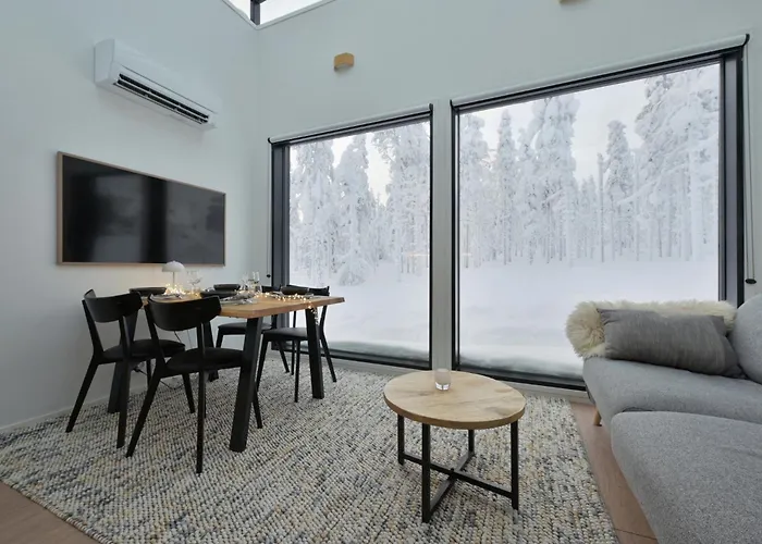 Skyview Igloo * Levi